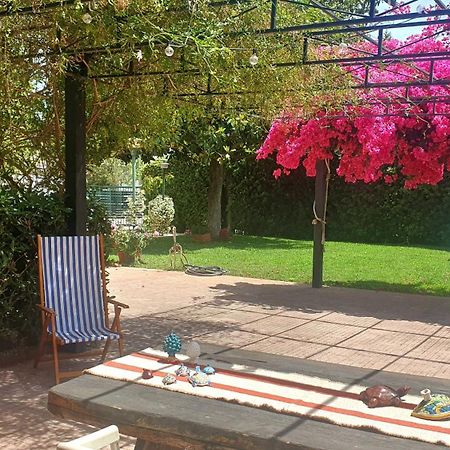 La Depandance Di Villa Rosa Locazioni Brevi Mondello Bagian luar foto